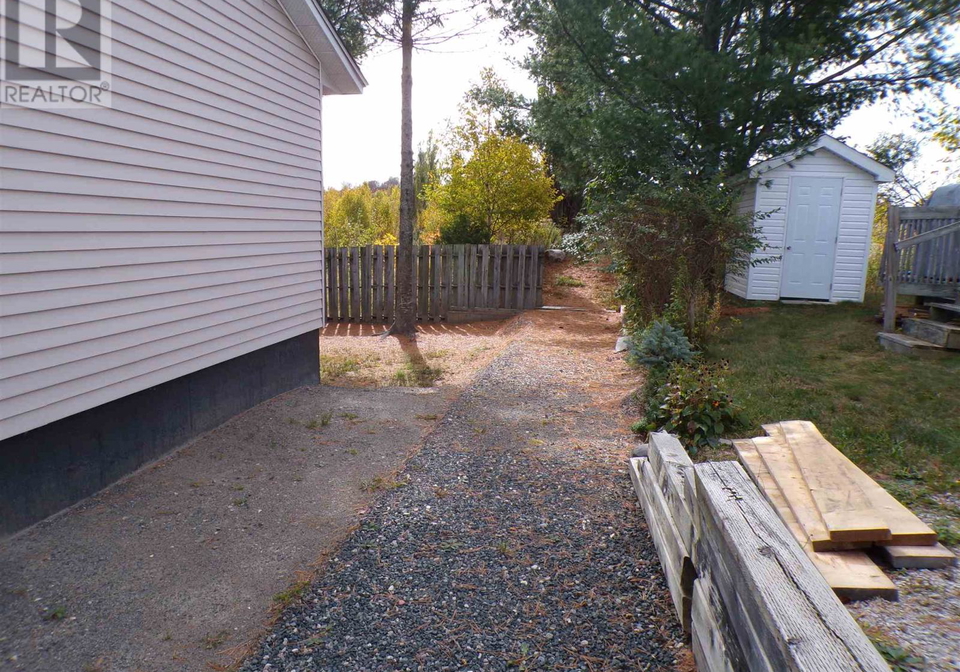 64-farrell-crescent-elliot-lake-ontario-sm260487