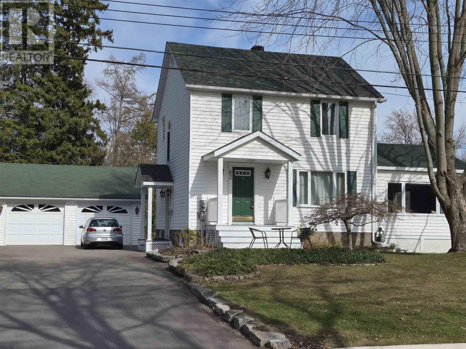 62-lake-street-sault-ste-marie-ontario-sm260523