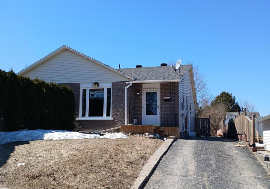 125-laurier-road-elliot-lake-ontario-sm260558