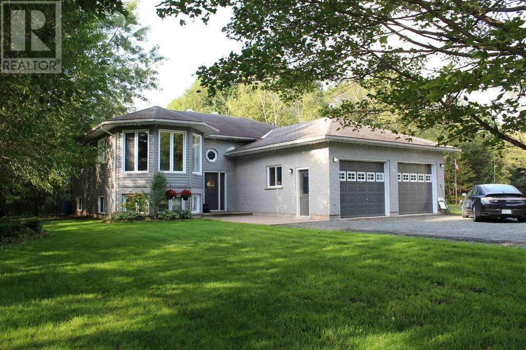 797-fifth-lin-e-sault-ste-marie-ontario-sm260744