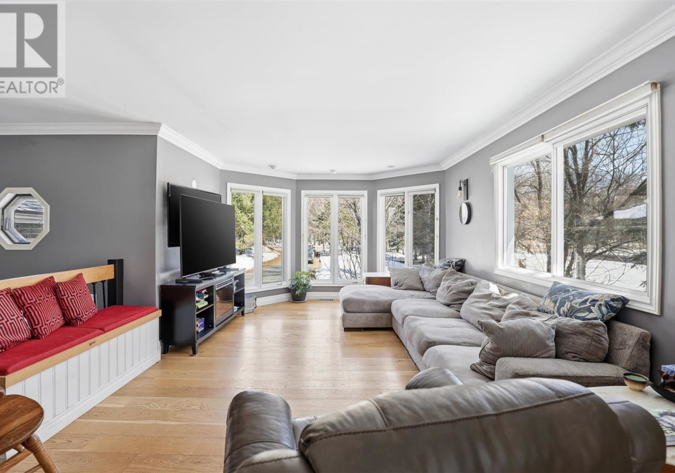 797-fifth-lin-e-sault-ste-marie-ontario-sm260744