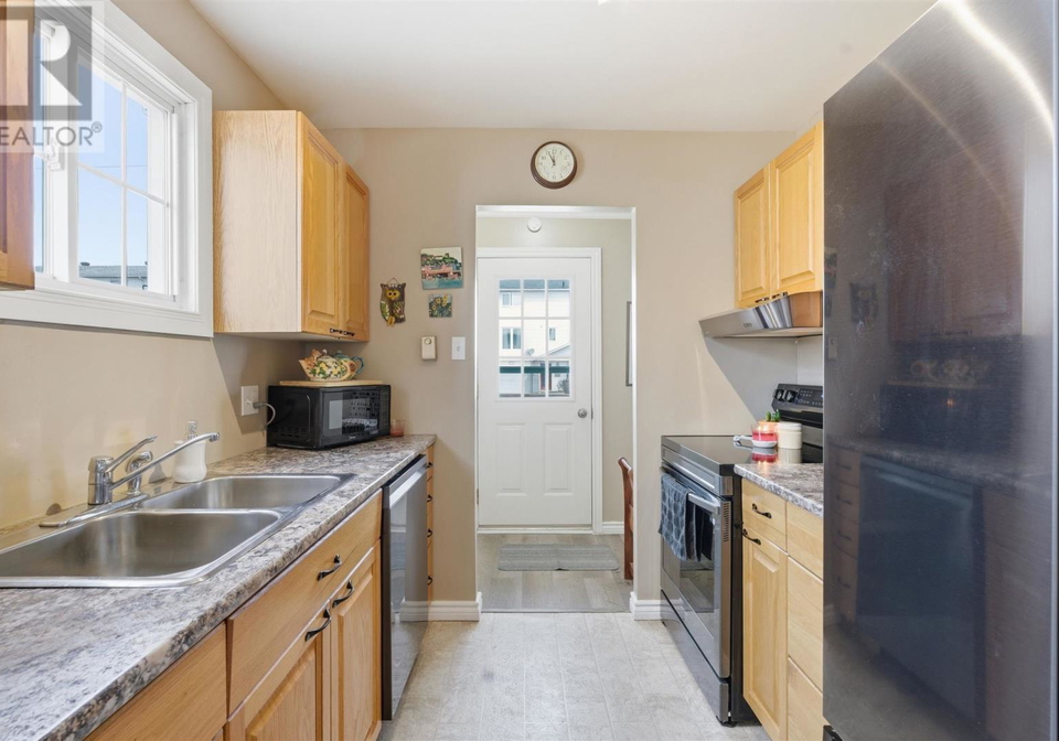 60-farrell-crescent-elliot-lake-ontario-sm260772