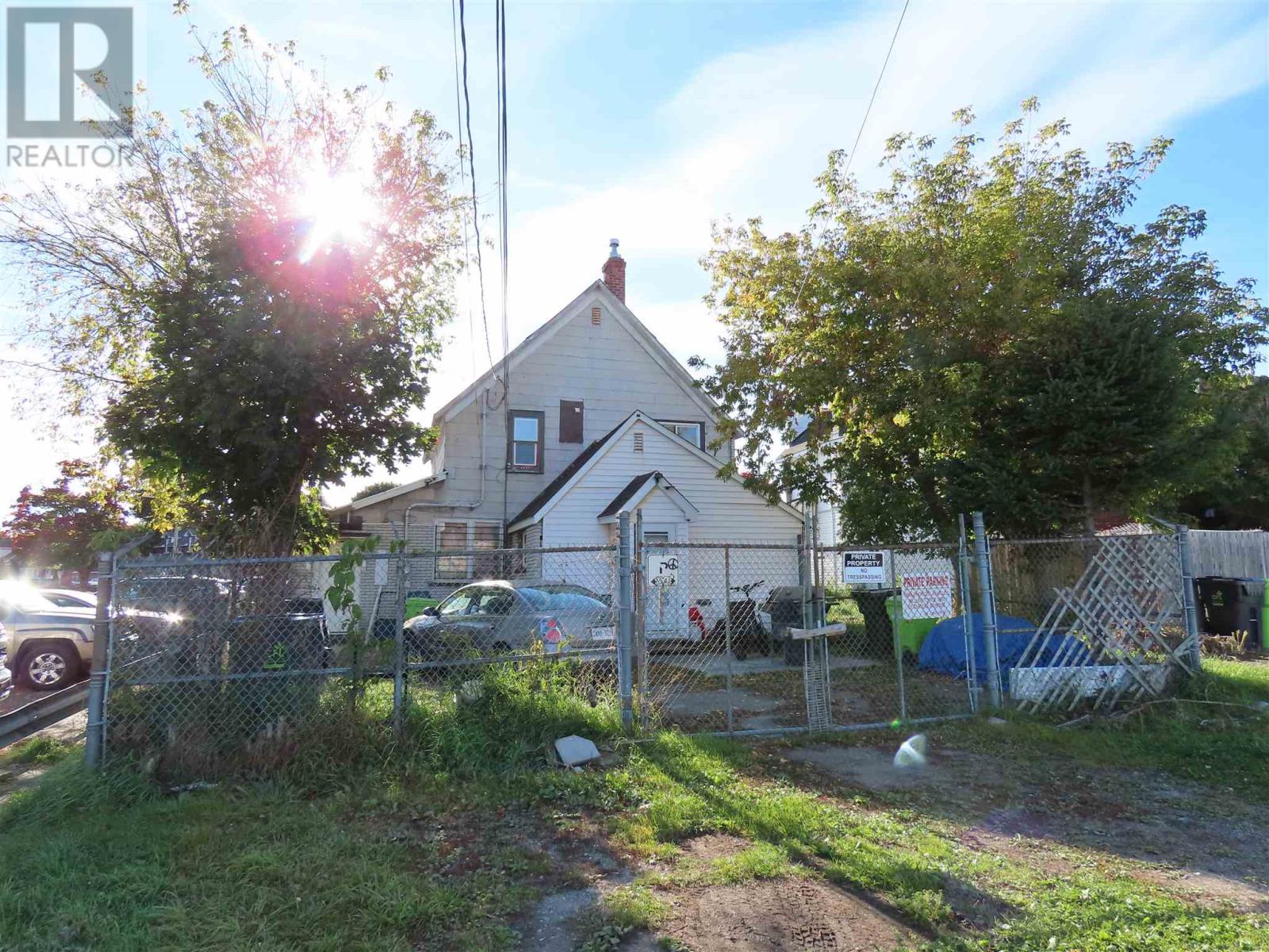 282-284-wellington-street-sault-ste-marie-ontario-sm260776