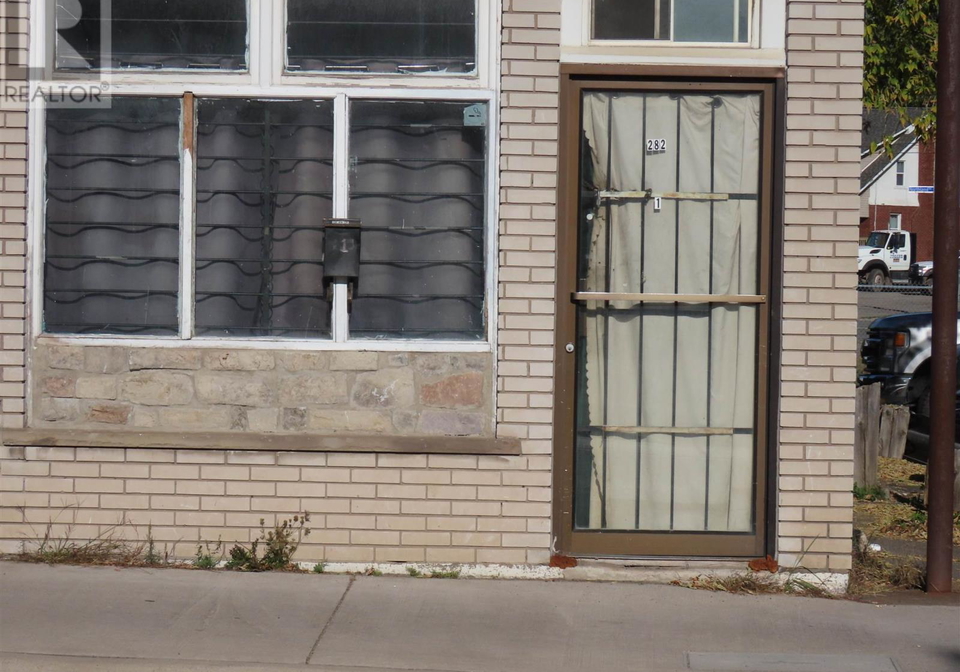 282-284-wellington-street-w-sault-ste-marie-ontario-sm260777