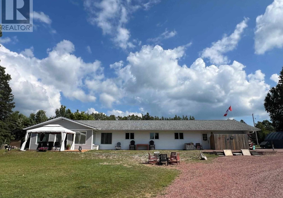 2233-hilton-road-hilton-beach-ontario-sm260864