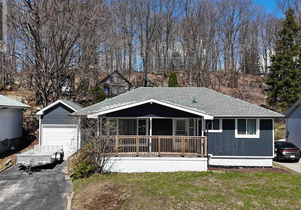 44-axmith-avenue-elliot-lake-ontario-sm260883
