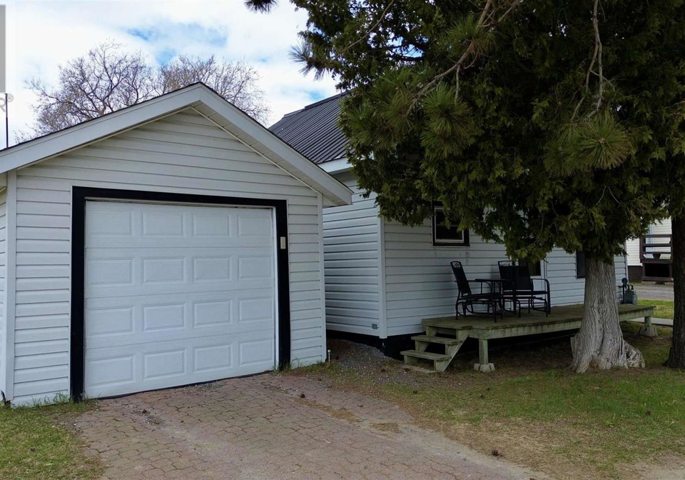 66-hudson-street-blind-river-ontario-sm260892