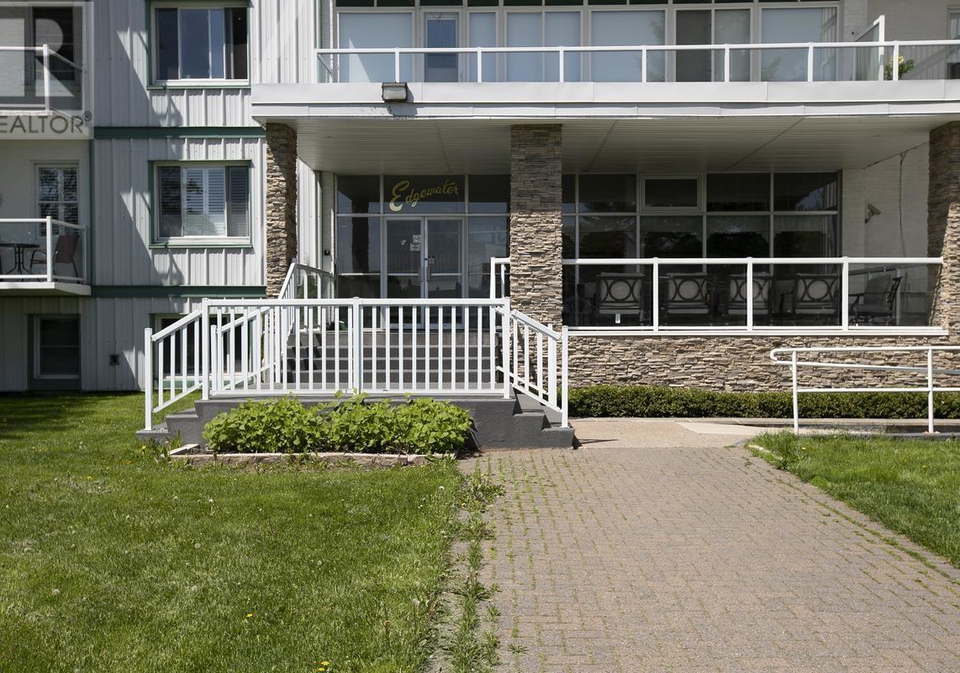 99-pine-st-307-sault-ste-marie-ontario-sm260897