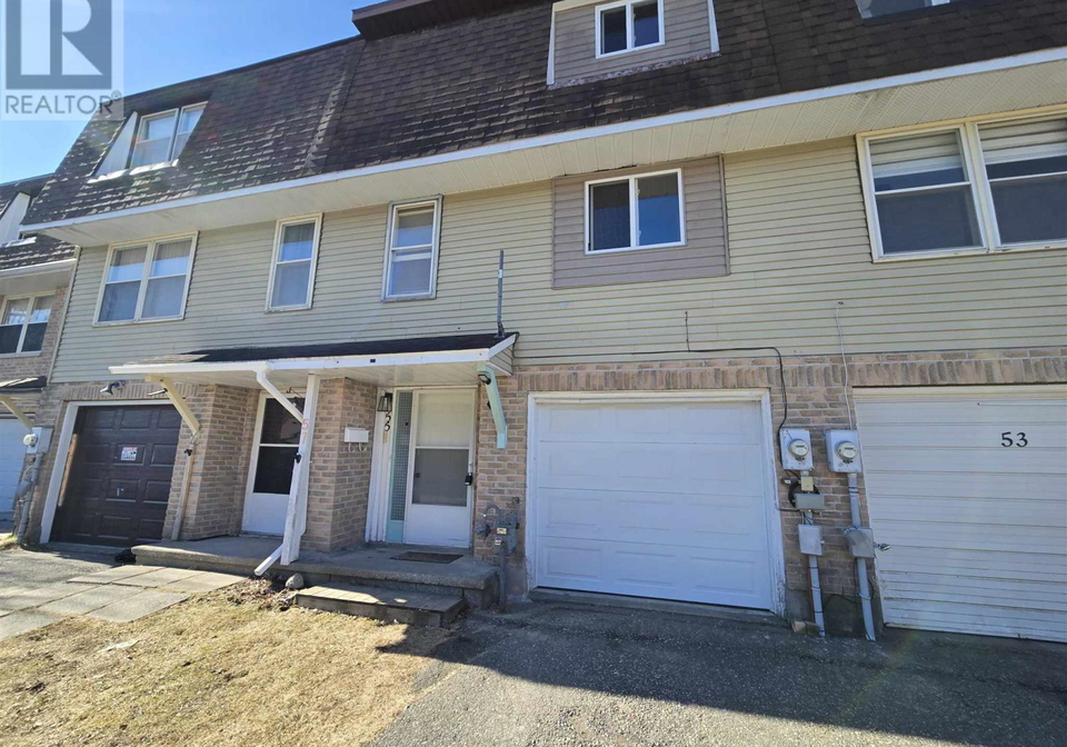 55-tokyo-crescent-elliot-lake-ontario-sm260912