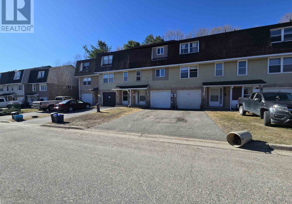 55-tokyo-crescent-elliot-lake-ontario-sm260912