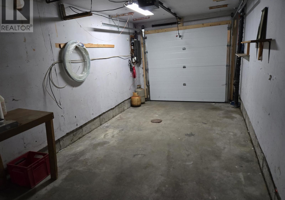 55-tokyo-crescent-elliot-lake-ontario-sm260912