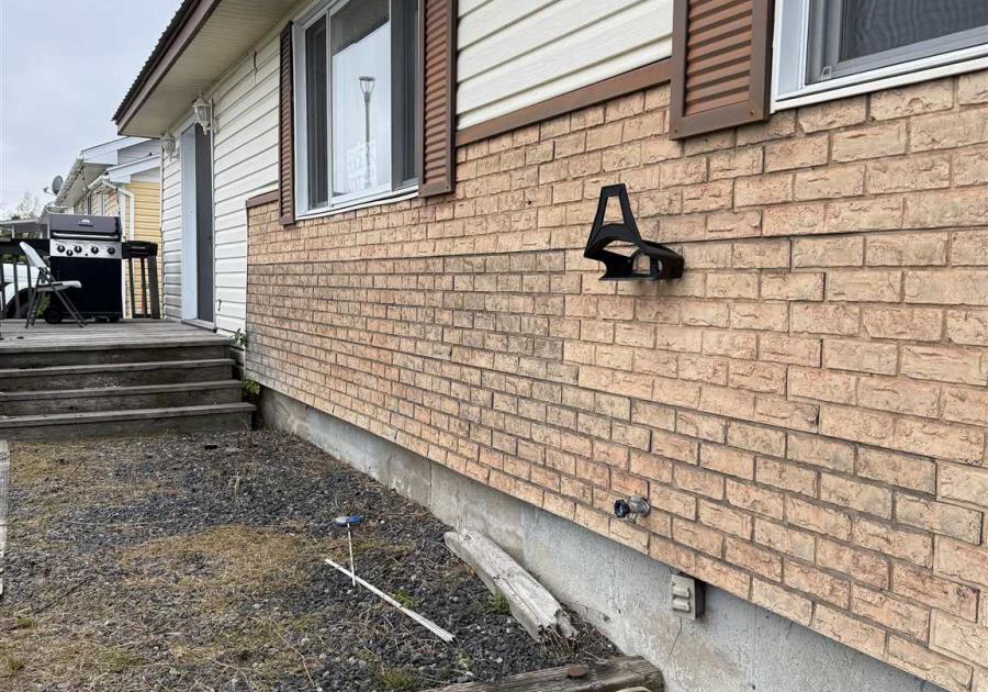 6-rue-des-pins-dubreuilville-ontario-sm260928