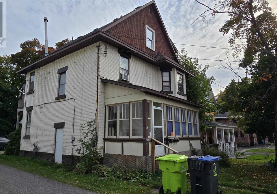 178-spring-street-sault-ste-marie-ontario-sm260935