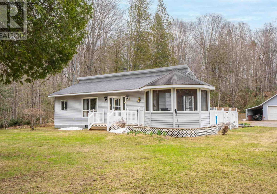 98-whispering-pines-road-goulais-river-ontario-sm260970
