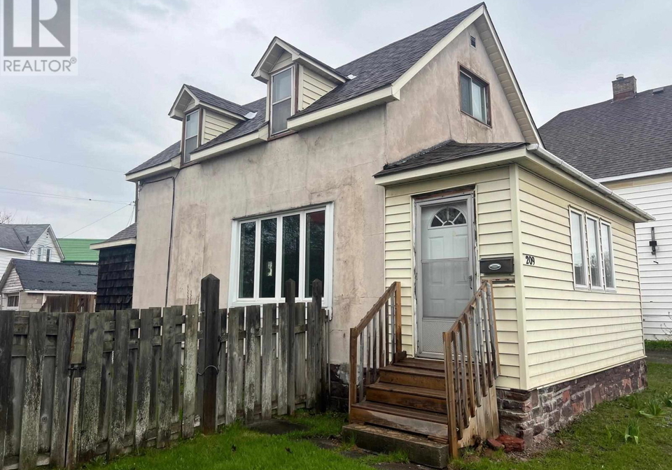 209-wellington-street-sault-ste-marie-ontario-sm261003