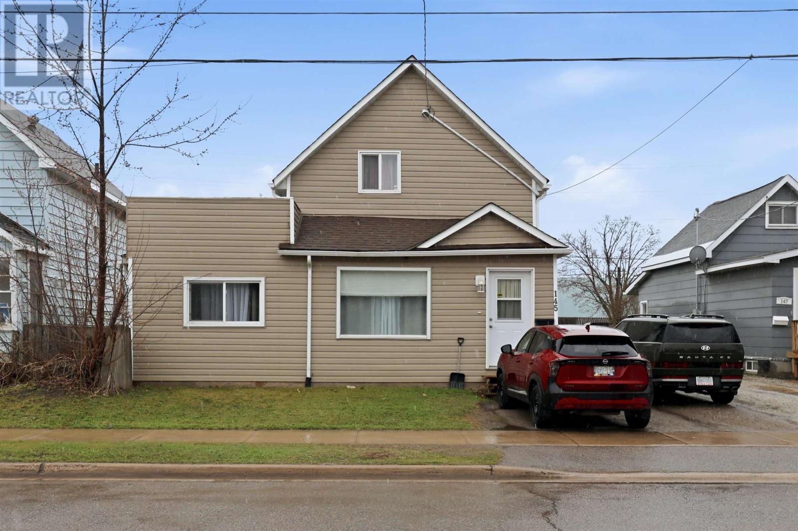 145-wallace-ter-sault-ste-marie-ontario-sm261011