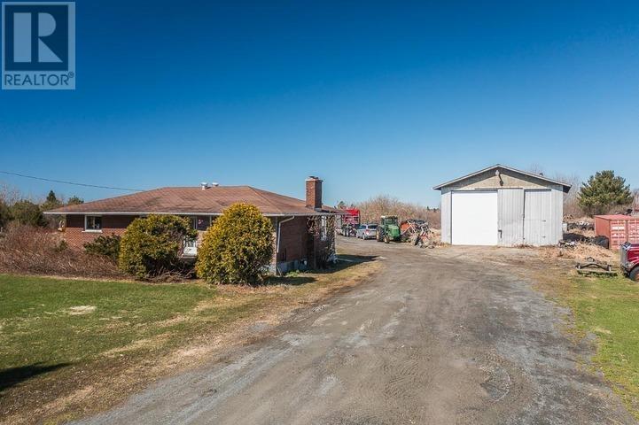 135-jeffrey-side-road-bruce-mines-ontario-sm261022