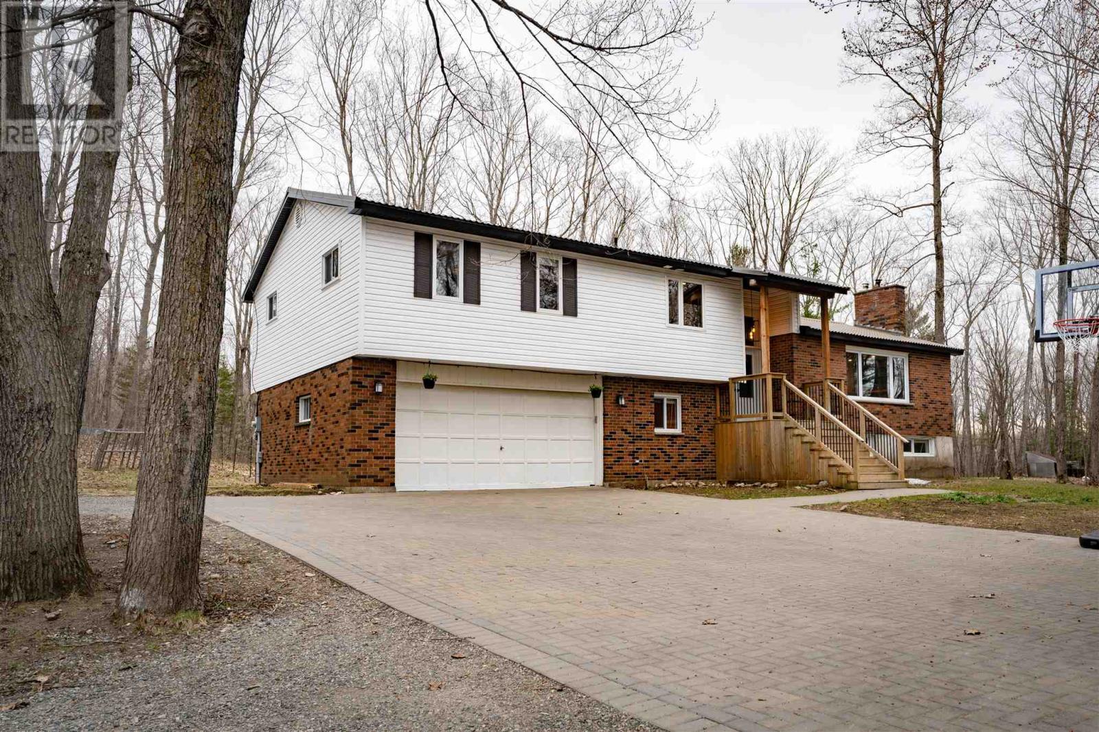 1570-leighs-bay-road-sault-ste-marie-ontario-sm261030