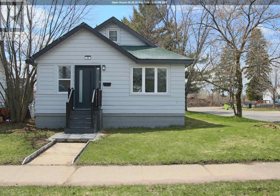 35-walnut-street-sault-ste-marie-ontario-sm261061