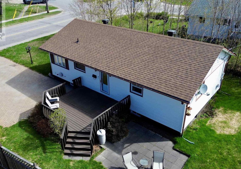288-mississauga-avenue-elliot-lake-ontario-sm261075