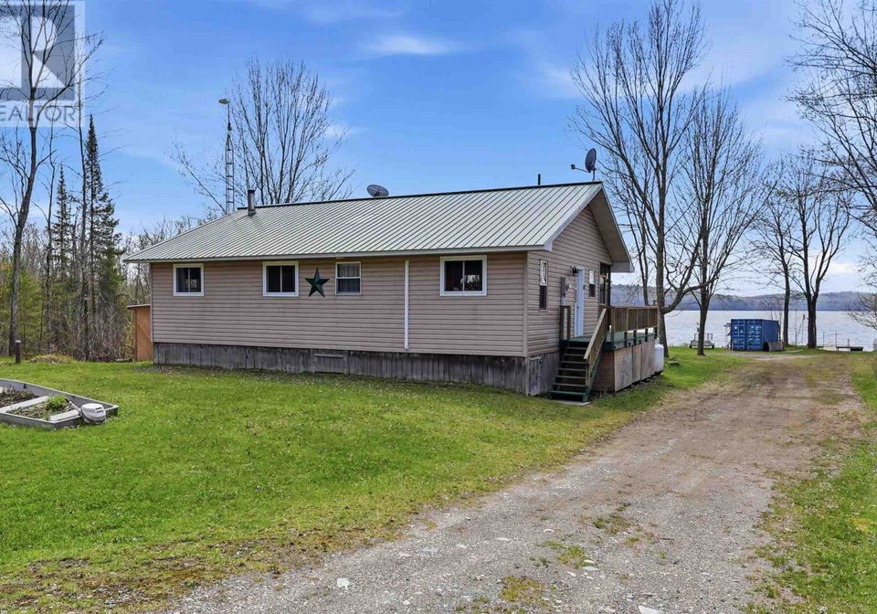 2491-centre-line-road-bruce-mines-ontario-sm261097
