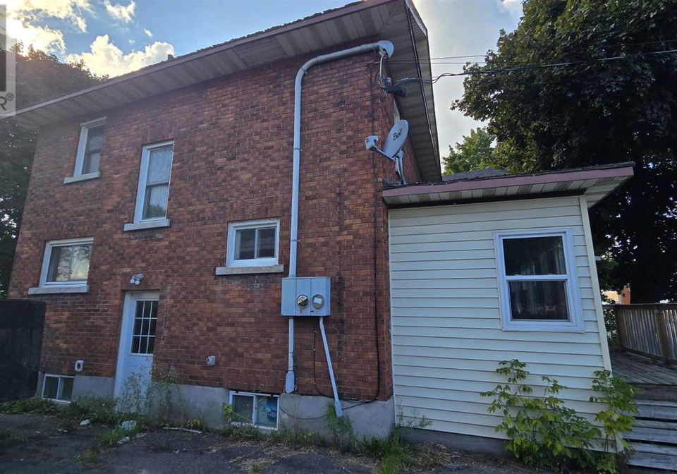 35-albert-street-sault-ste-marie-ontario-sm261116