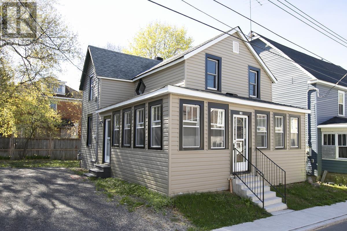 136-biggings-avenue-sault-ste-marie-ontario-sm261136