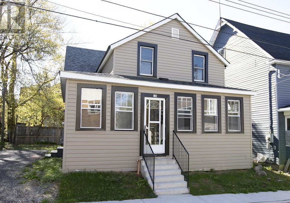 136-biggings-avenue-sault-ste-marie-ontario-sm261136