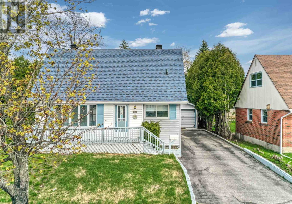 79-roman-avenue-elliot-lake-ontario-sm261148