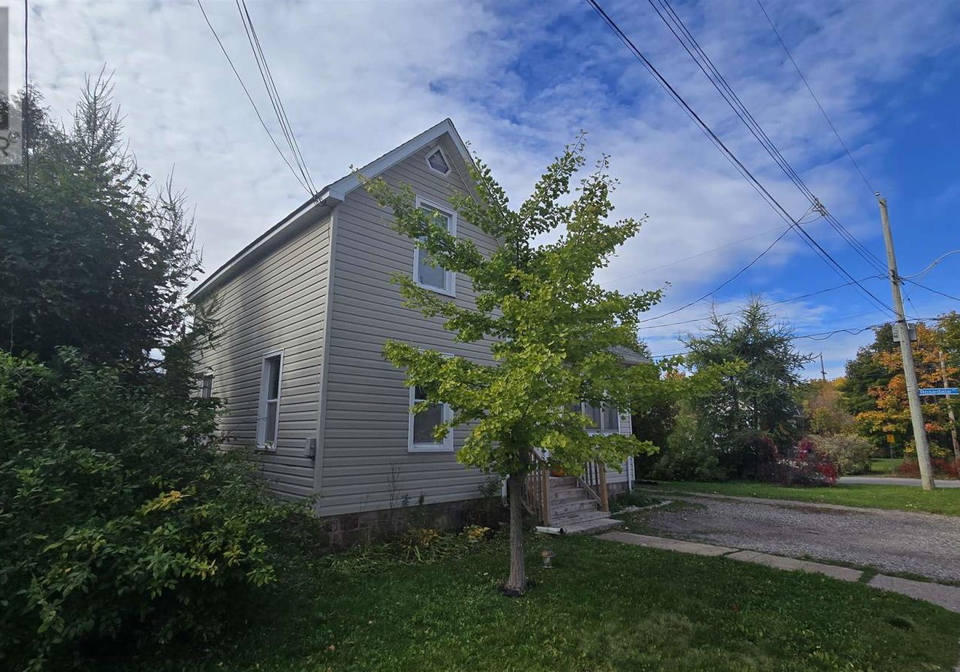 4-lansdowne-avenue-sault-ste-marie-ontario-sm261156