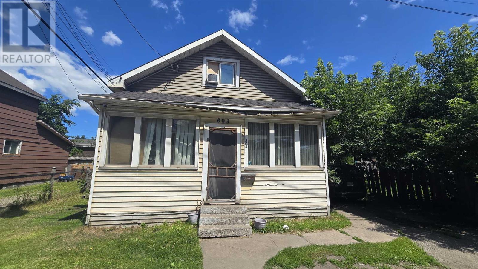 802-bonney-street-sault-ste-marie-ontario-sm261161