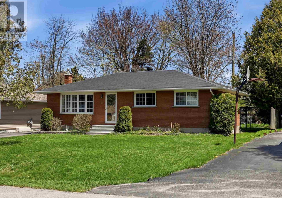 36-southwood-drive-sault-ste-marie-ontario-sm261169