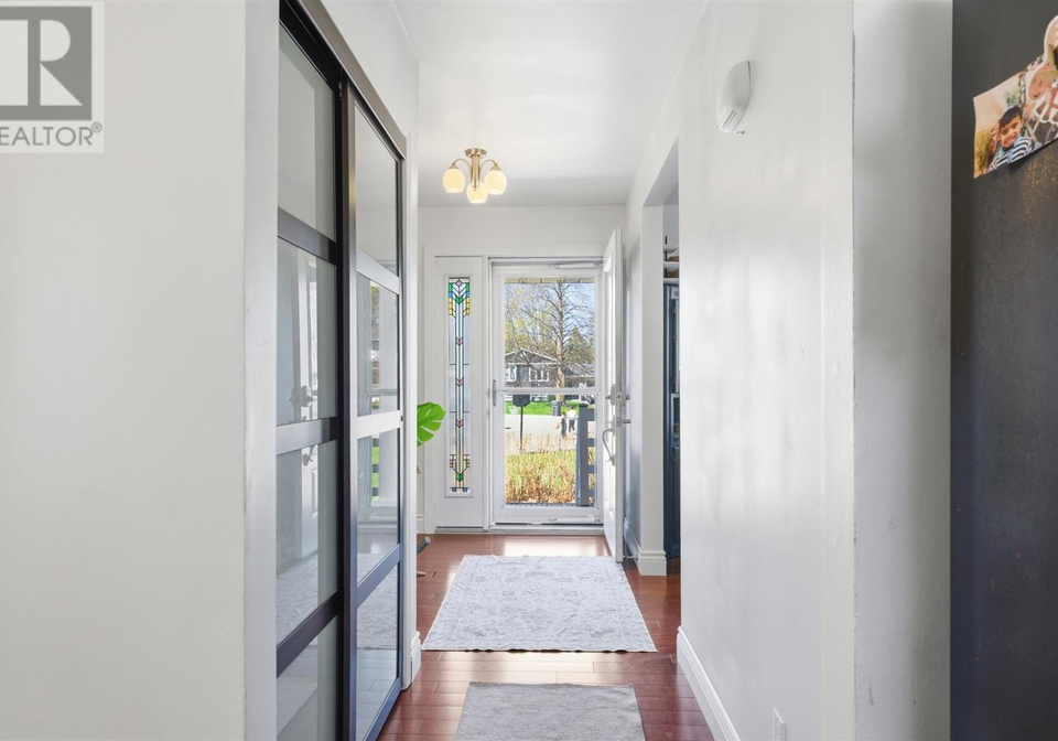 23-shoreview-ct-sault-ste-marie-ontario-sm261180