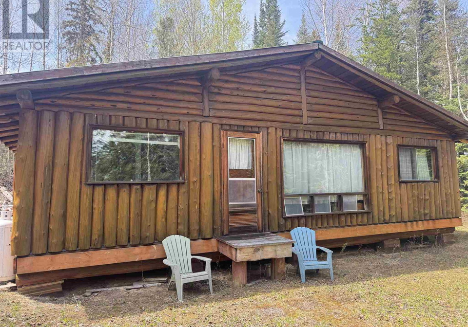 9468-west-larkin-lake-hornepayne-ontario-sm261230