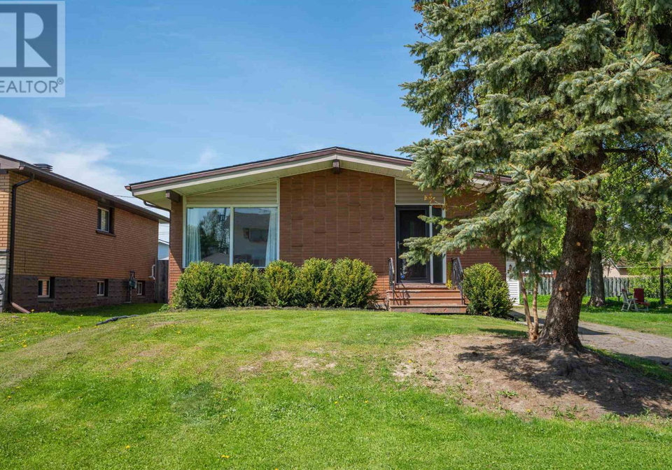135-lewis-road-sault-ste-marie-ontario-sm261241