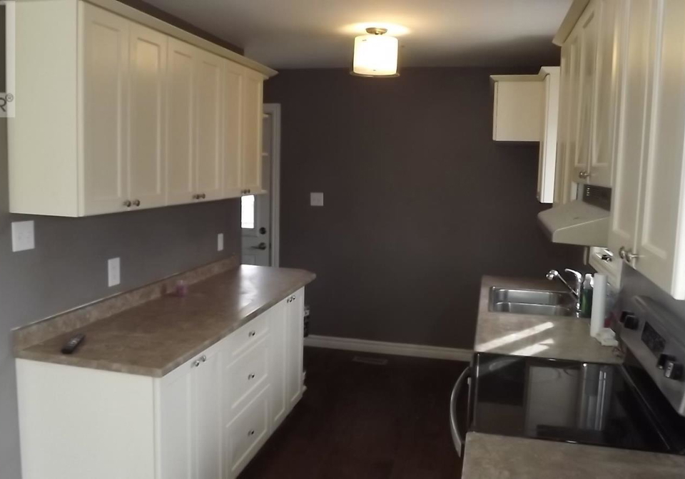 71-hutchison-avenue-elliot-lake-ontario-sm261258