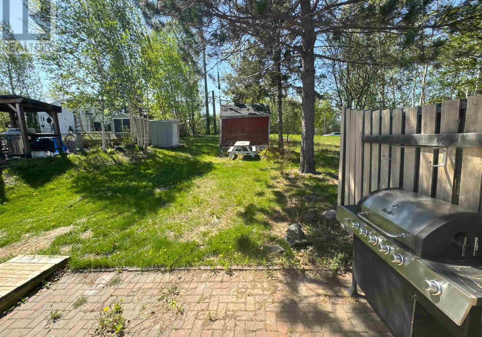 29-colwill-drive-elliot-lake-ontario-sm261261