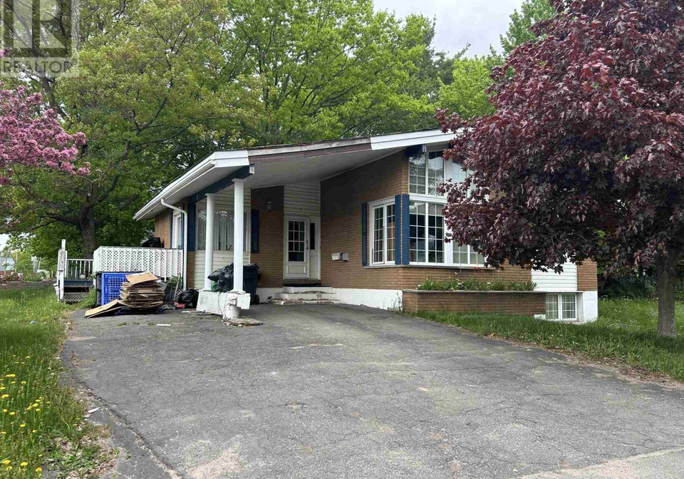 9-tadcaster-place-sault-ste-marie-ontario-sm261329