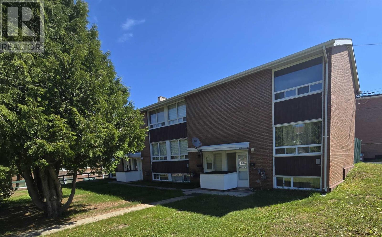 104-hutchison-avenue-elliot-lake-ontario-sm261360