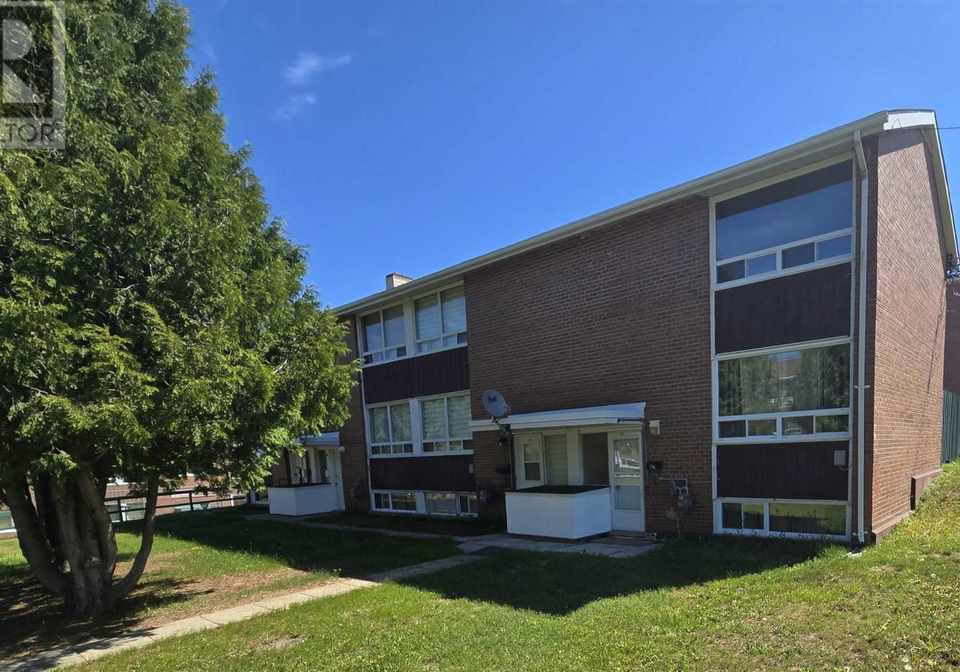 104-hutchison-avenue-elliot-lake-ontario-sm261360