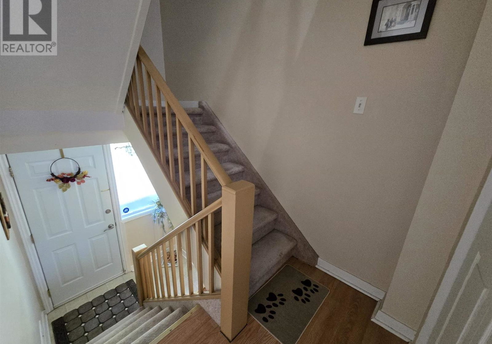 104-hutchison-avenue-elliot-lake-ontario-sm261360