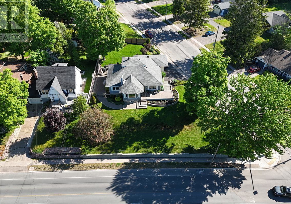 1354-queen-street-e-sault-ste-marie-ontario-sm261370