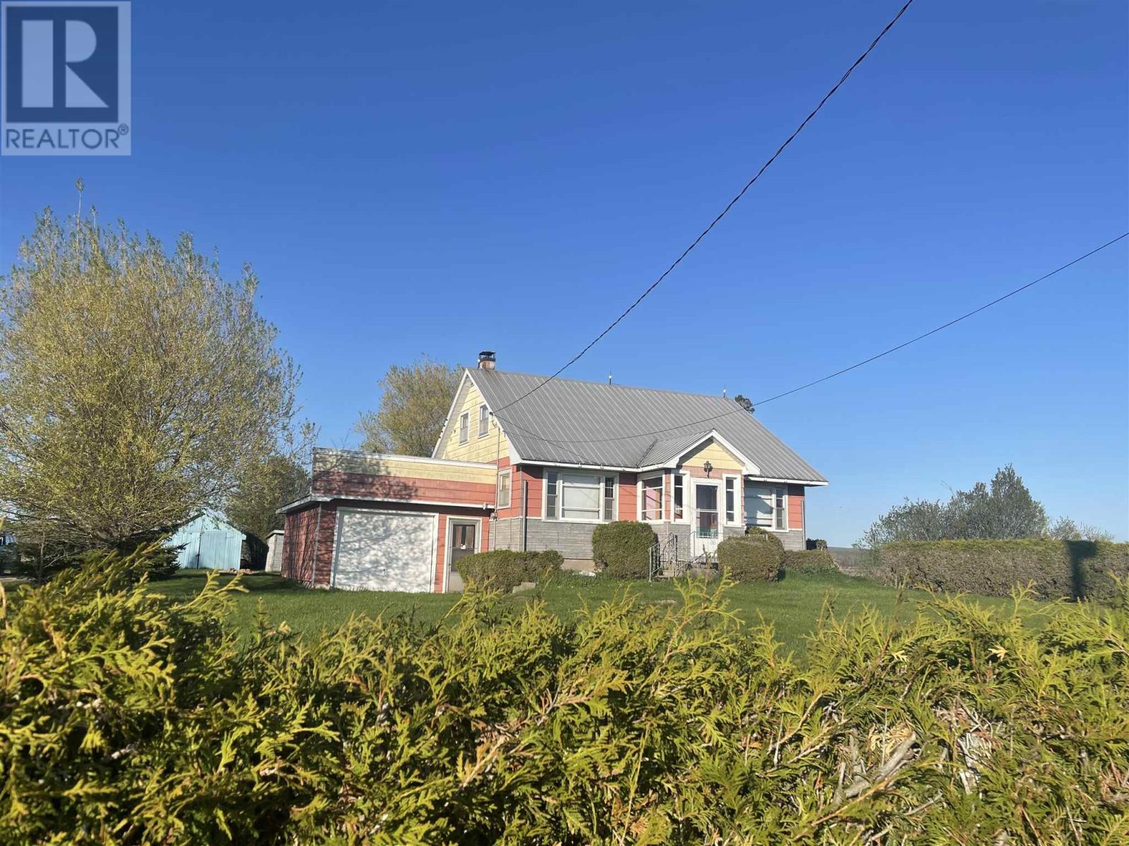 2280-huron-line-richards-landing-ontario-sm261381