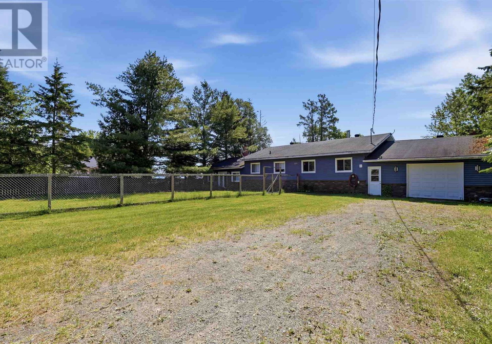 5290-wierzbicki-drive-st-joseph-island-ontario-sm261385