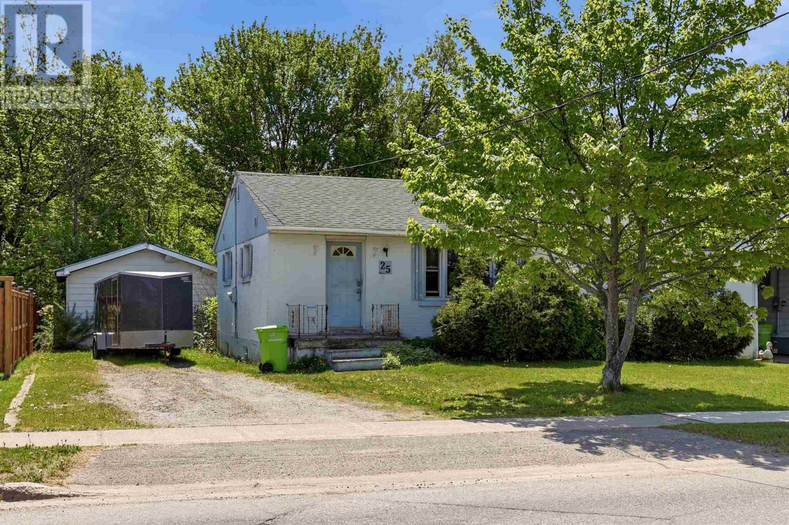 25-elm-avenue-sault-ste-marie-ontario-sm261387