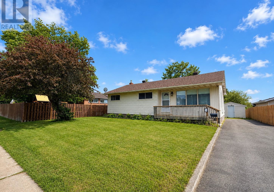 15-northern-avenue-w-sault-ste-marie-ontario-sm261446