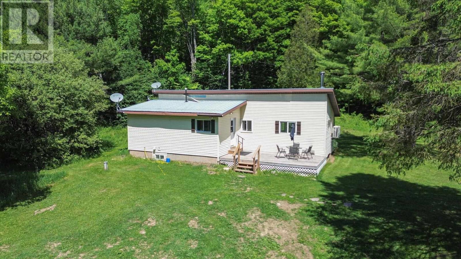 378-pickard-road-goulais-river-ontario-sm261447
