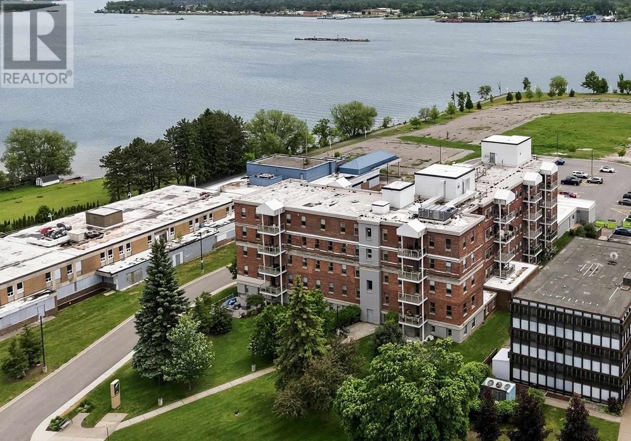 969-queen-st-e-4-sault-ste-marie-ontario-sm261473