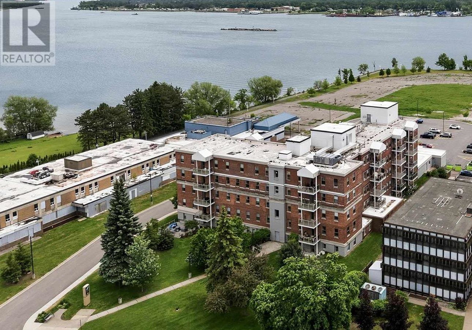 969-queen-st-e-4-sault-ste-marie-ontario-sm261473