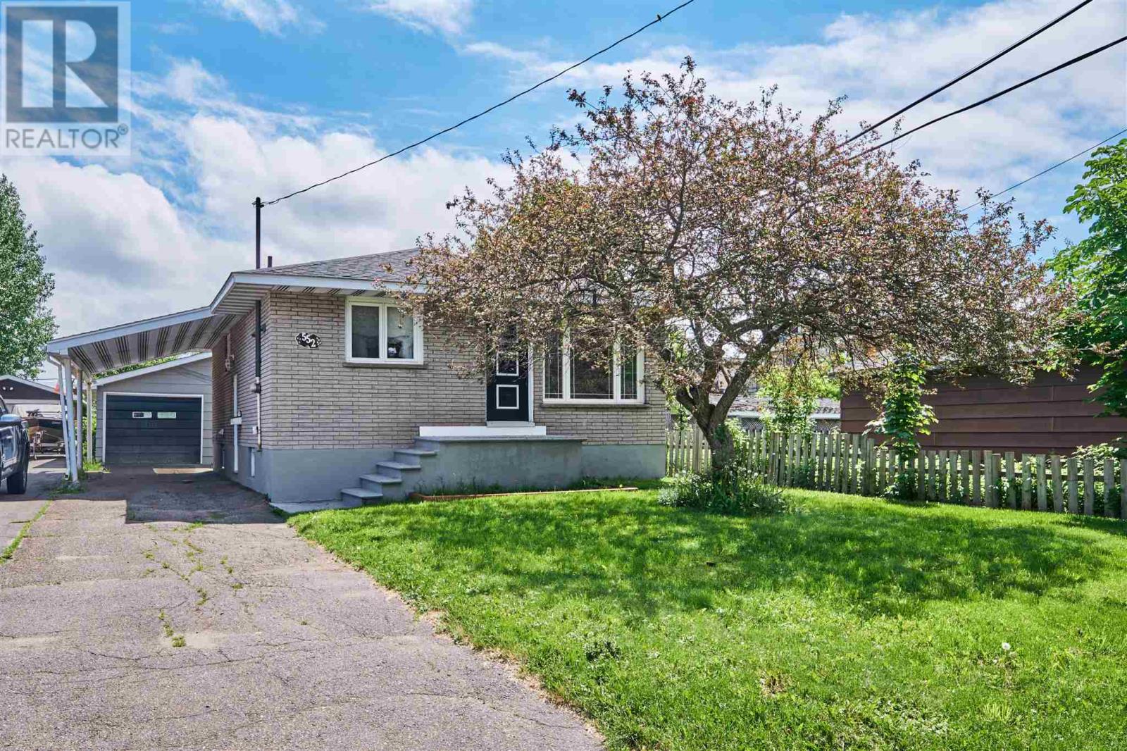 552-sherbourne-street-sault-ste-marie-ontario-sm261506